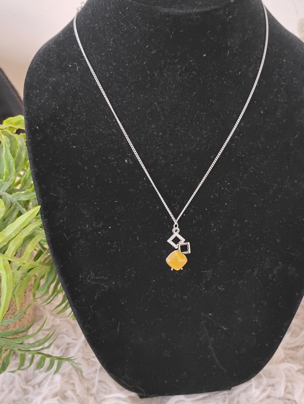 Elegant Yellow Pendant Necklace - Silver Tone Women’s Jewelry